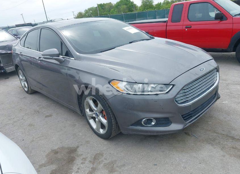 2013 Ford Fusion SE (VIN 3FA6P0HR1DR303082) main photo