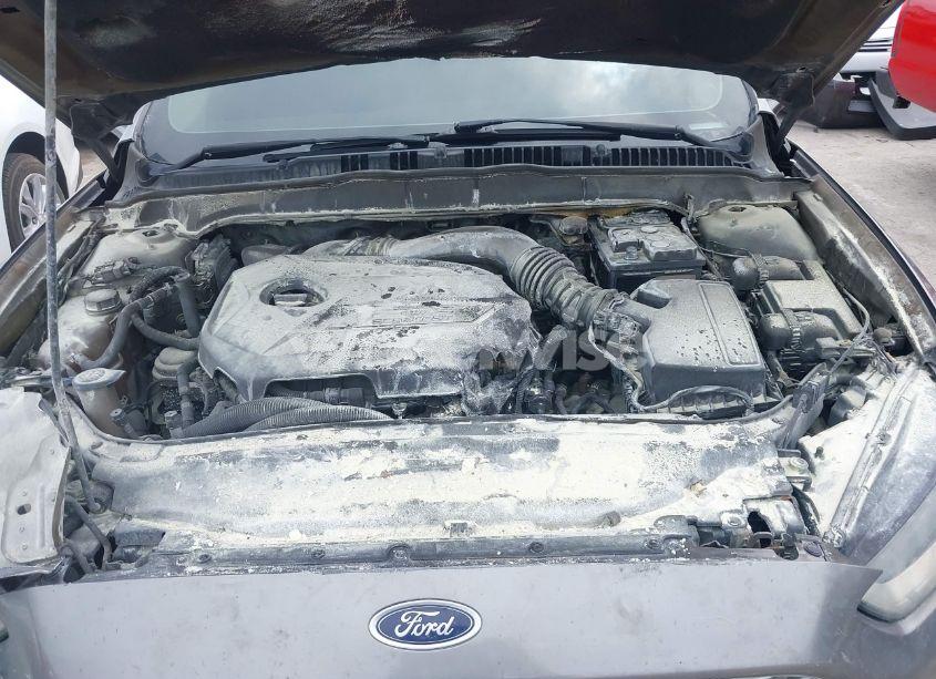 Photo 10 of 2013 Ford Fusion SE (VIN 3FA6P0HR1DR303082)