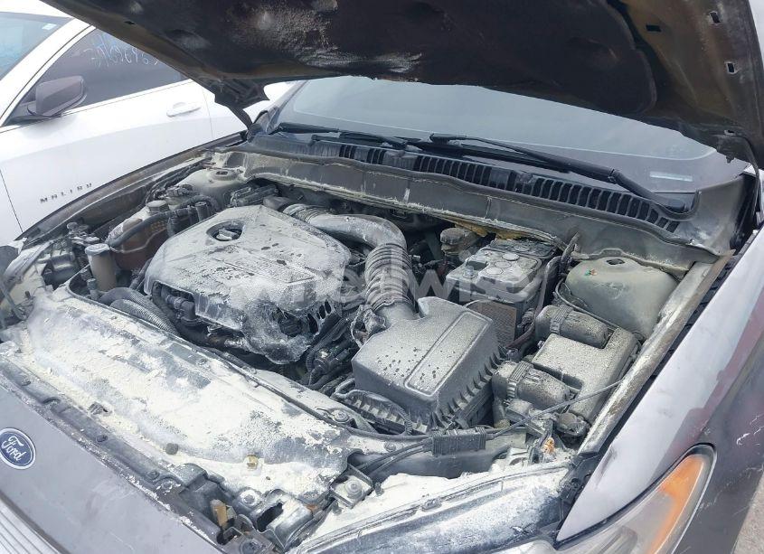 Photo 6 of 2013 Ford Fusion SE (VIN 3FA6P0HR1DR303082)