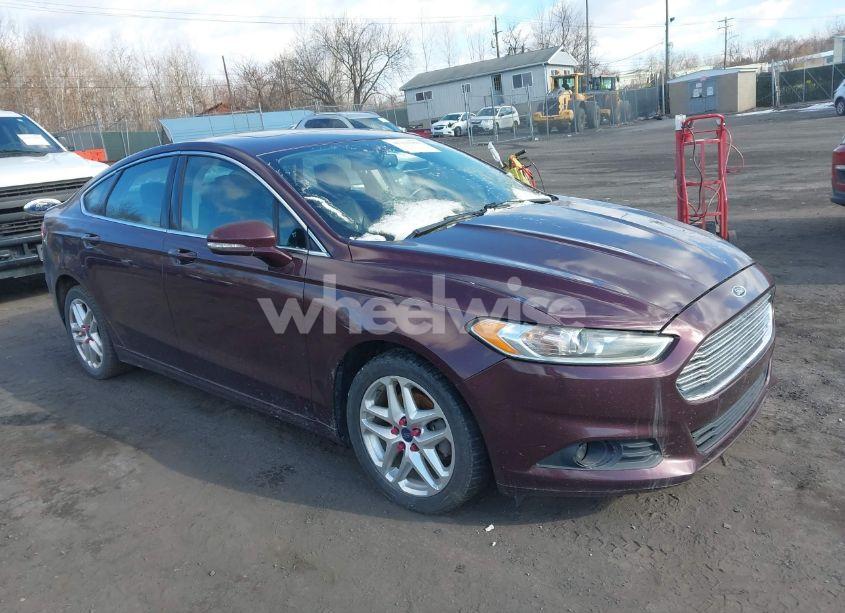 2013 Ford Fusion SE (VIN 3FA6P0HR1DR316916) main photo
