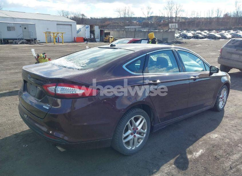 Photo 4 of 2013 Ford Fusion SE (VIN 3FA6P0HR1DR316916)