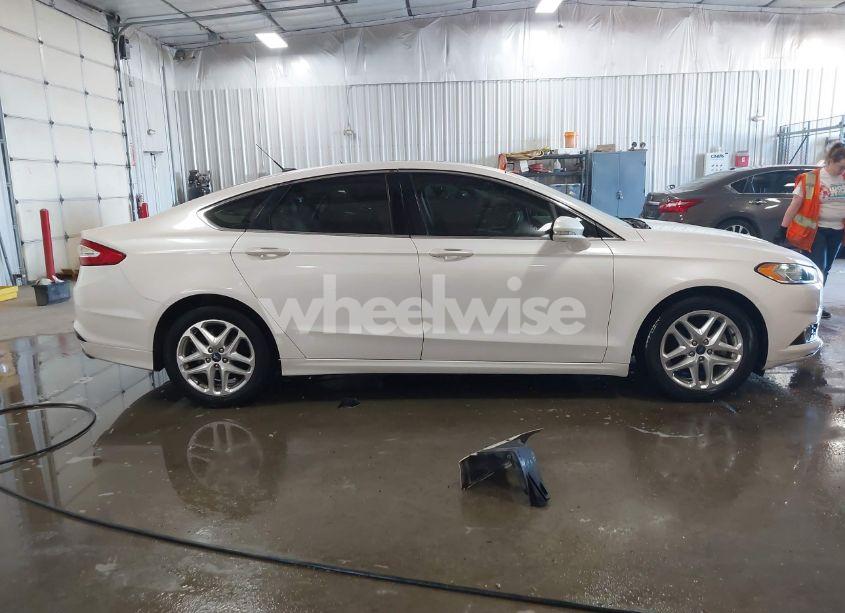 Photo 14 of 2013 Ford Fusion SE (VIN 3FA6P0HR1DR317287)