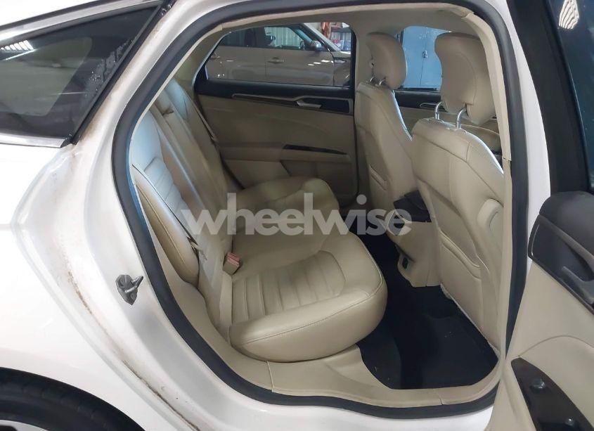 Photo 8 of 2013 Ford Fusion SE (VIN 3FA6P0HR1DR317287)