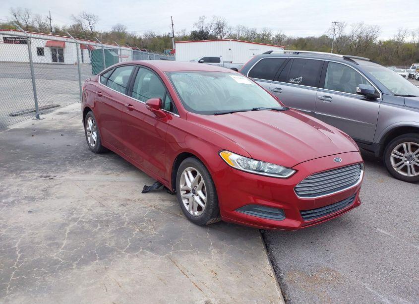 2013 Ford Fusion SE (VIN 3FA6P0HR1DR318536) main photo