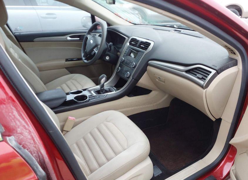 Photo 5 of 2013 Ford Fusion SE (VIN 3FA6P0HR1DR318536)