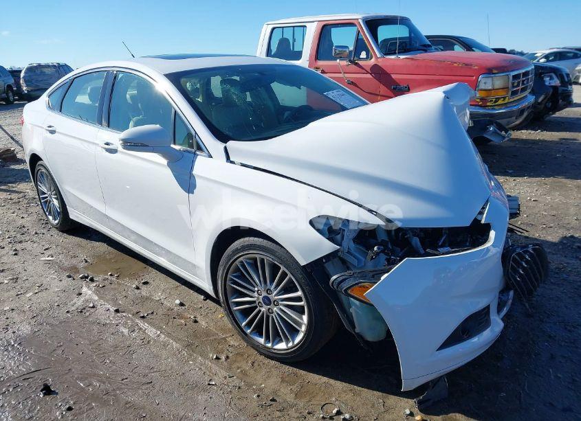 2013 Ford Fusion SE (VIN 3FA6P0HR1DR375576) main photo