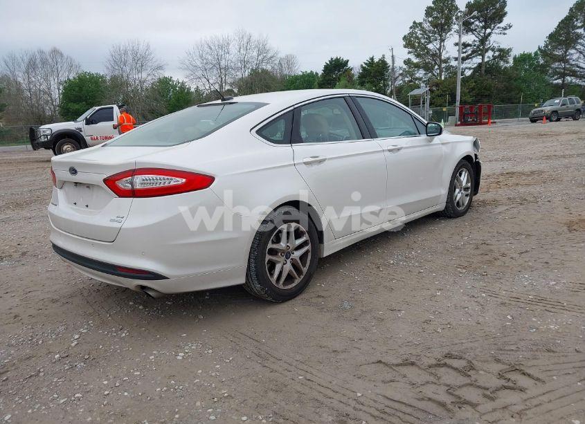 Photo 4 of 2013 Ford Fusion SE (VIN 3FA6P0HR1DR375805)