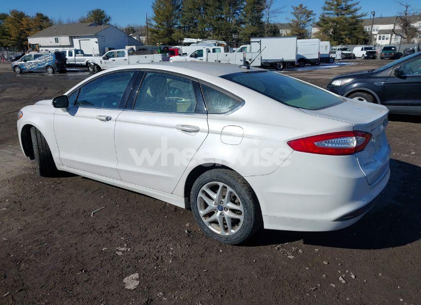 Photo 3 of 2013 Ford Fusion SE (VIN 3FA6P0HR1DR389395)