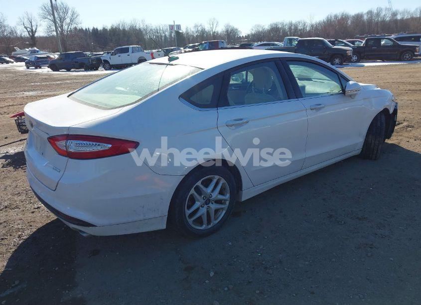 Photo 4 of 2013 Ford Fusion SE (VIN 3FA6P0HR1DR389395)
