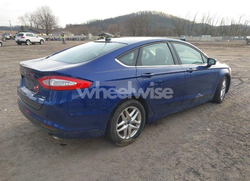 Photo 4 of 2013 Ford Fusion SE (VIN 3FA6P0HR2DR111783)