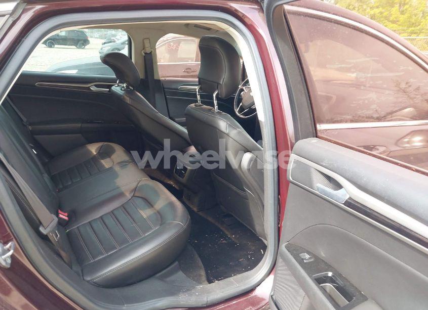 Photo 8 of 2013 Ford Fusion SE (VIN 3FA6P0HR2DR117289)