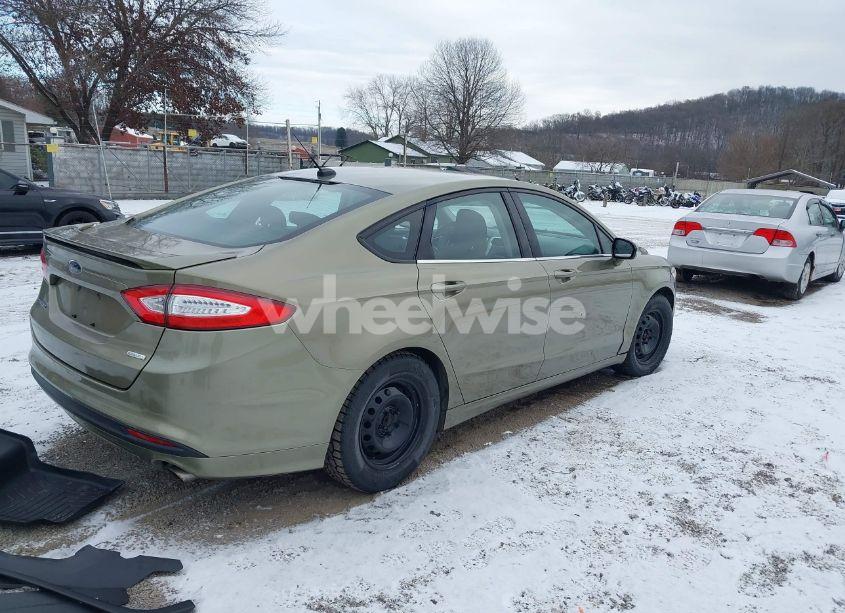 Photo 4 of 2013 Ford Fusion SE (VIN 3FA6P0HR2DR161650)