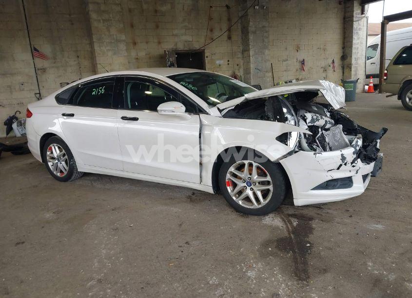 2013 Ford Fusion SE (VIN 3FA6P0HR2DR162216) main photo