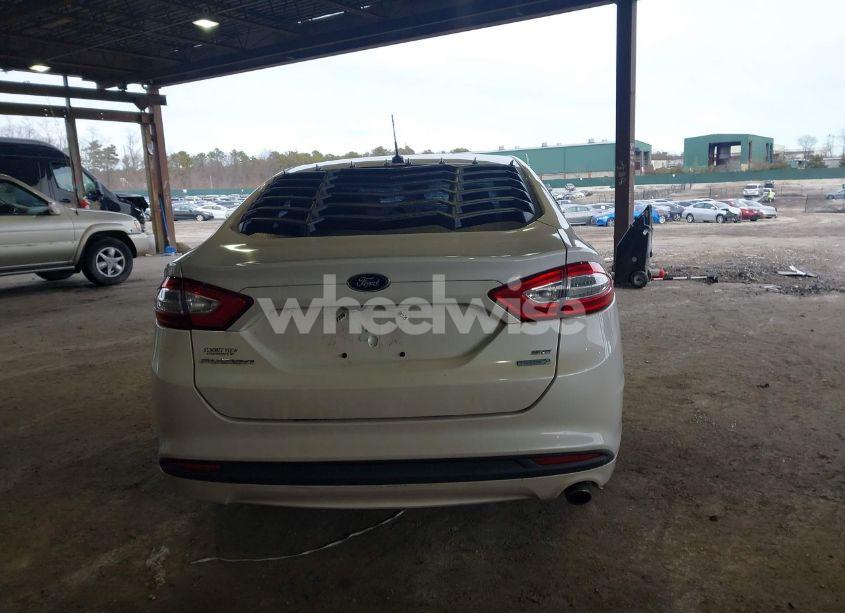 Photo 16 of 2013 Ford Fusion SE (VIN 3FA6P0HR2DR162216)