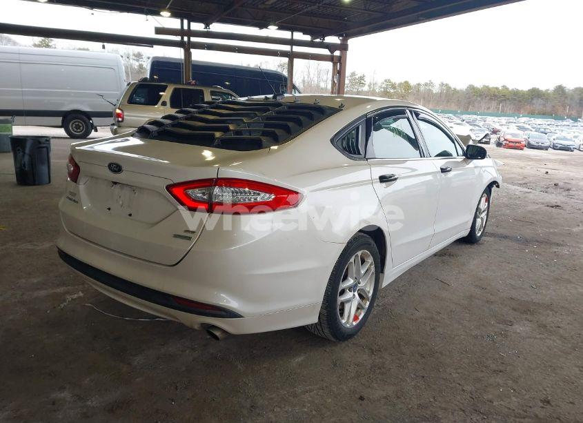 Photo 4 of 2013 Ford Fusion SE (VIN 3FA6P0HR2DR162216)