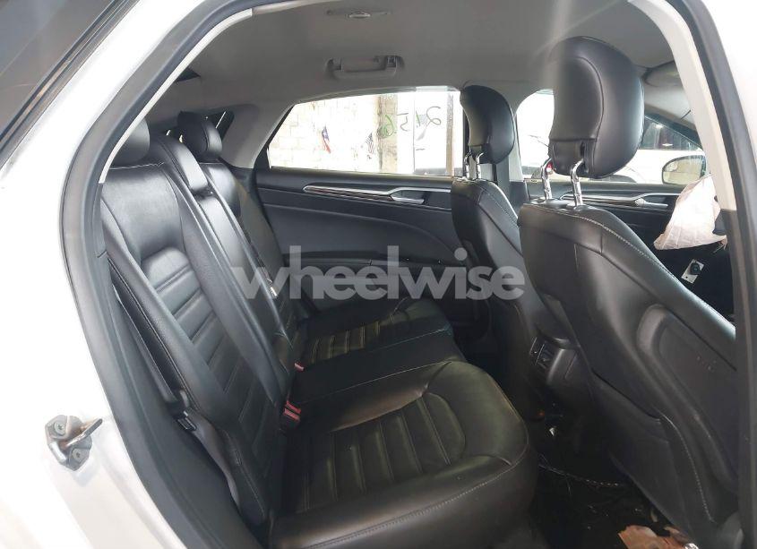 Photo 8 of 2013 Ford Fusion SE (VIN 3FA6P0HR2DR162216)