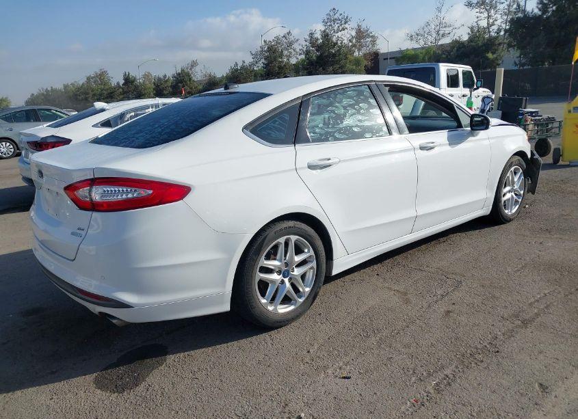 Photo 4 of 2013 Ford Fusion SE (VIN 3FA6P0HR2DR165522)