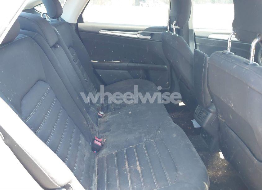 Photo 8 of 2013 Ford Fusion SE (VIN 3FA6P0HR2DR199055)