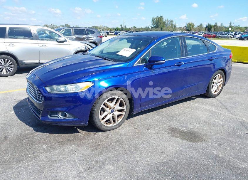 Photo 2 of 2013 Ford Fusion SE (VIN 3FA6P0HR2DR222219)