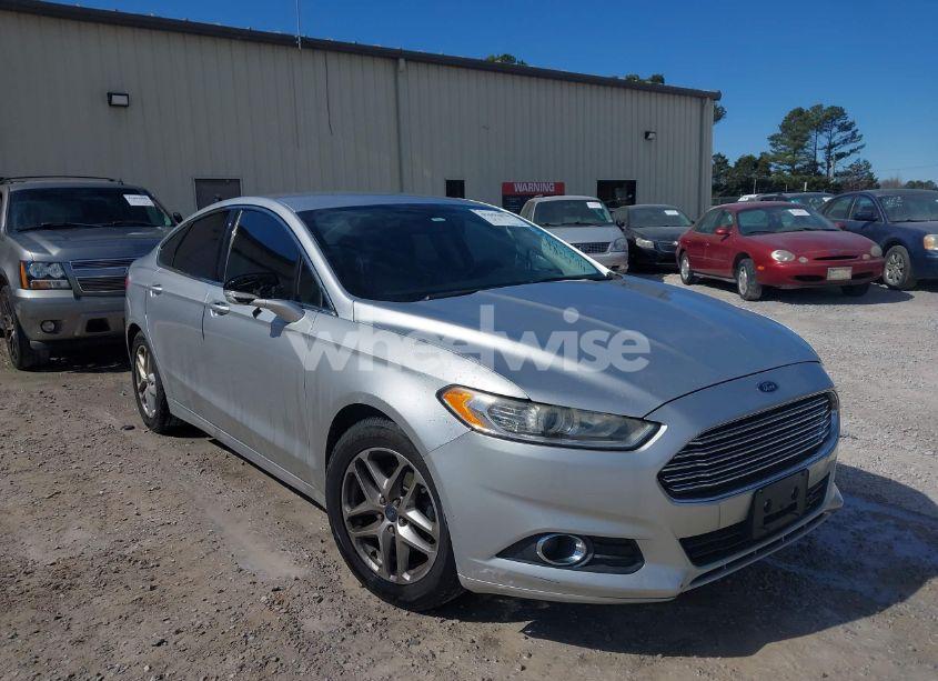 Photo 6 of 2013 Ford Fusion SE (VIN 3FA6P0HR2DR245421)