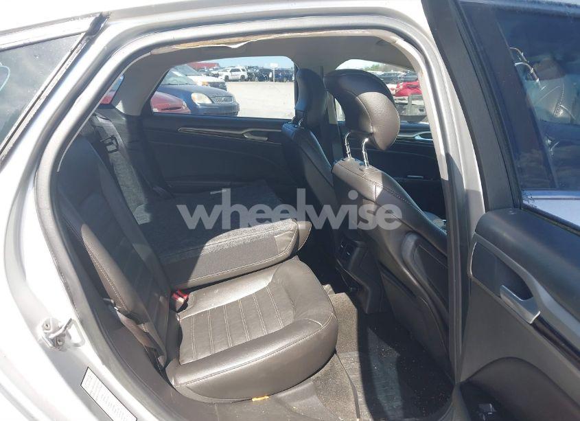 Photo 8 of 2013 Ford Fusion SE (VIN 3FA6P0HR2DR245421)