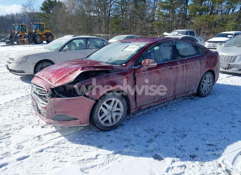 Photo 2 of 2013 Ford Fusion SE (VIN 3FA6P0HR2DR253244)