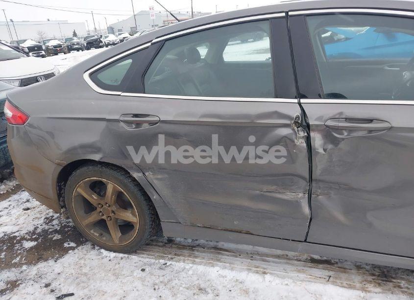 Photo 12 of 2013 Ford Fusion SE (VIN 3FA6P0HR2DR258668)