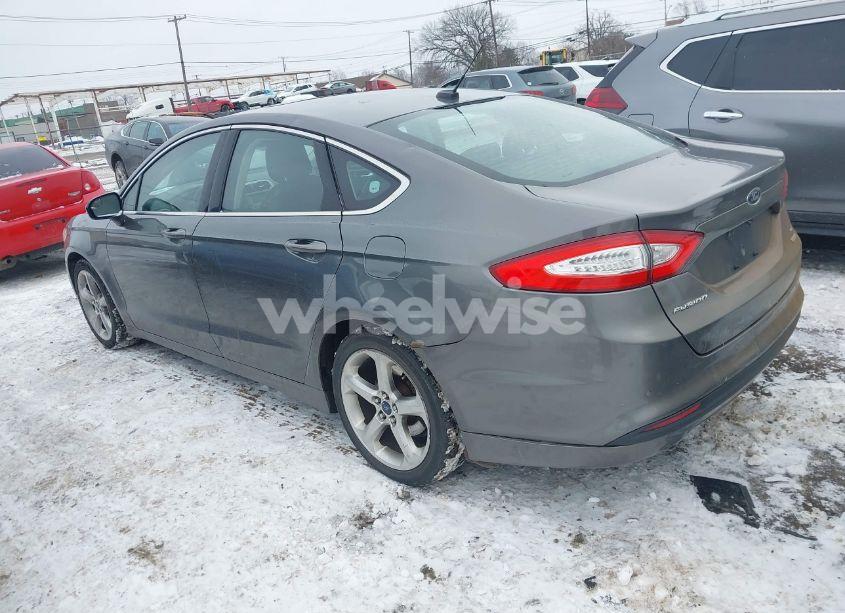 Photo 3 of 2013 Ford Fusion SE (VIN 3FA6P0HR2DR258668)