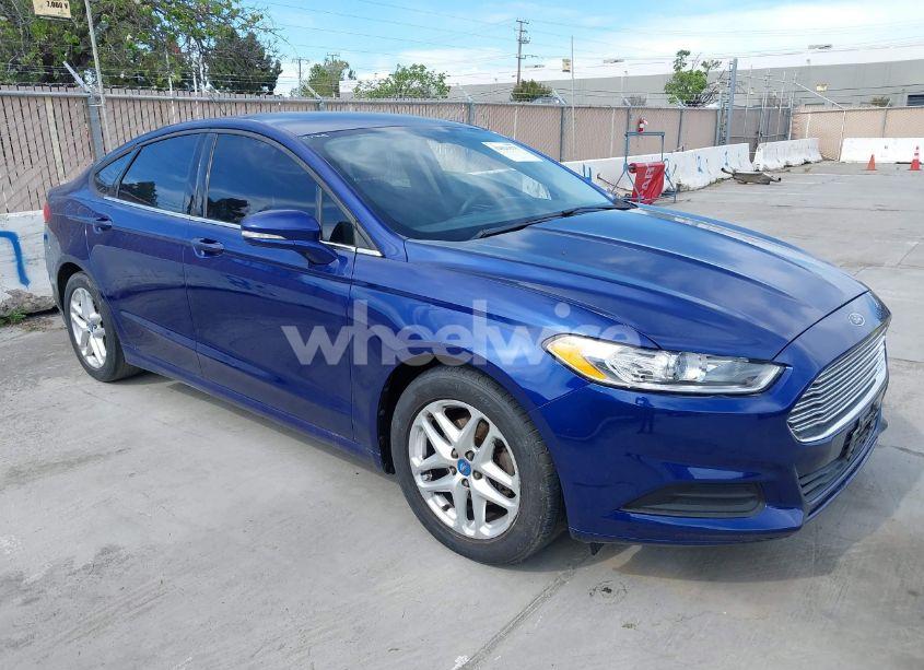 2013 Ford Fusion SE (VIN 3FA6P0HR2DR267595) main photo