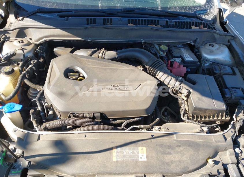 Photo 10 of 2013 Ford Fusion SE (VIN 3FA6P0HR2DR268097)