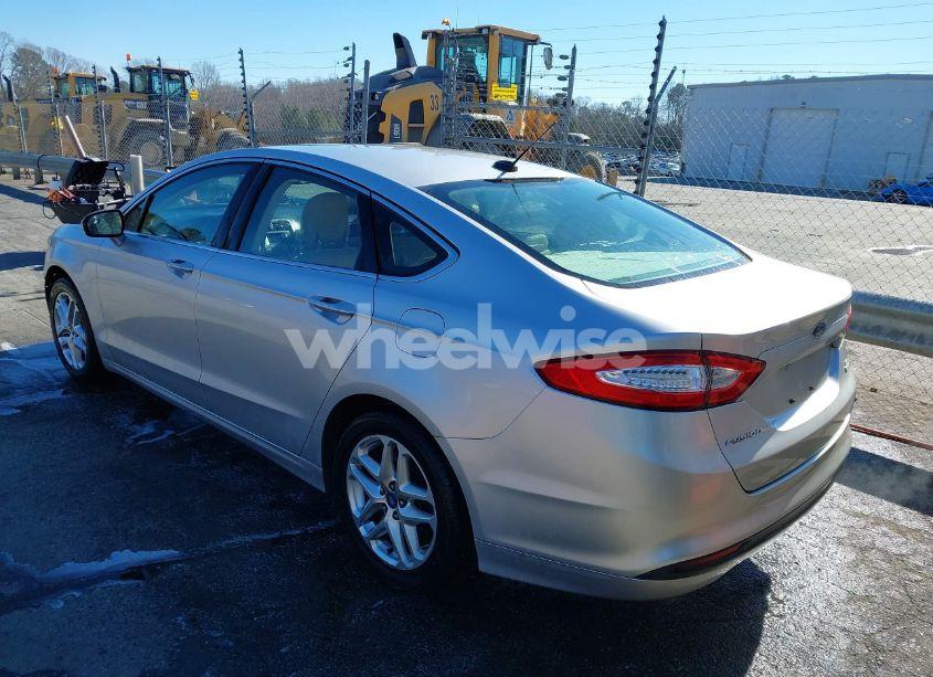 Photo 3 of 2013 Ford Fusion SE (VIN 3FA6P0HR2DR268097)