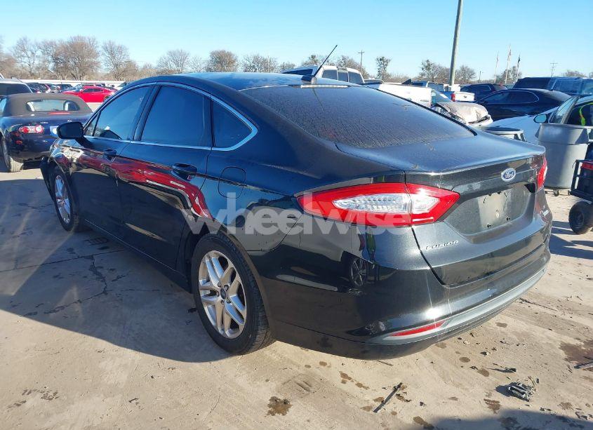 Photo 3 of 2013 Ford Fusion SE (VIN 3FA6P0HR2DR269427)