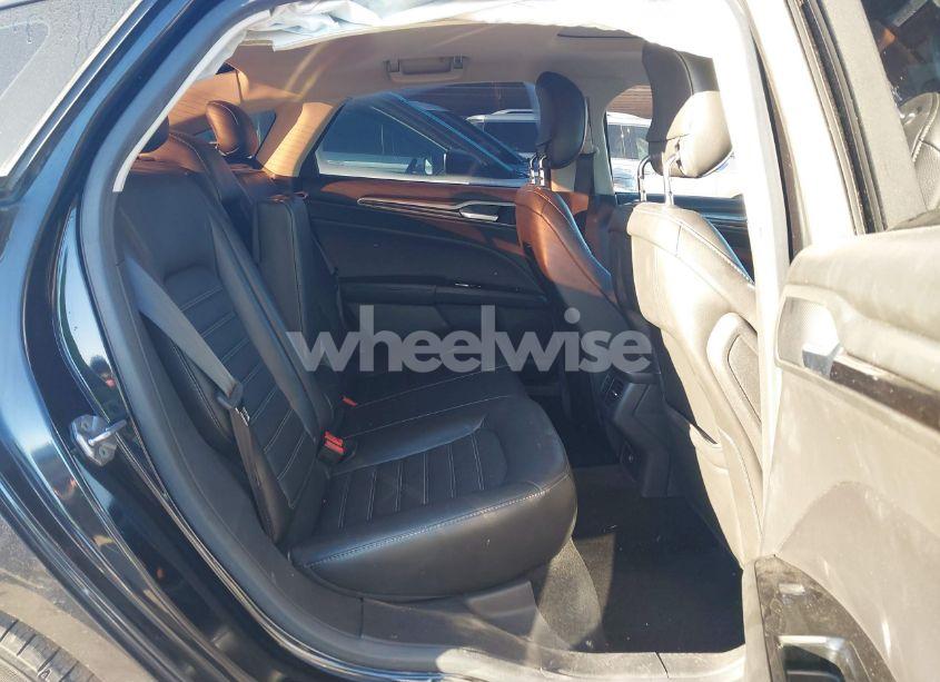 Photo 8 of 2013 Ford Fusion SE (VIN 3FA6P0HR2DR269427)