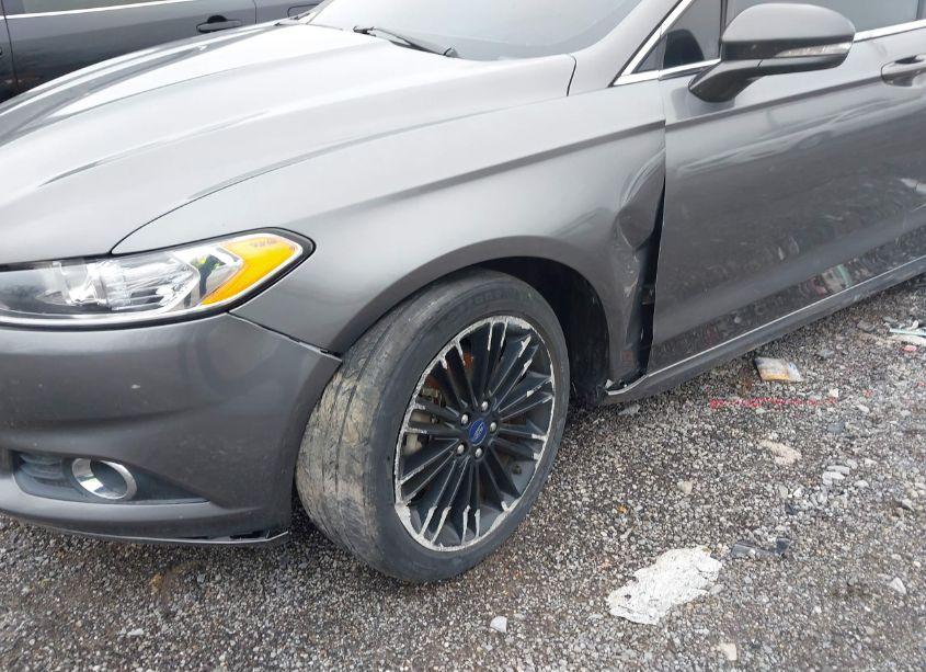Photo 6 of 2013 Ford Fusion SE (VIN 3FA6P0HR2DR271422)
