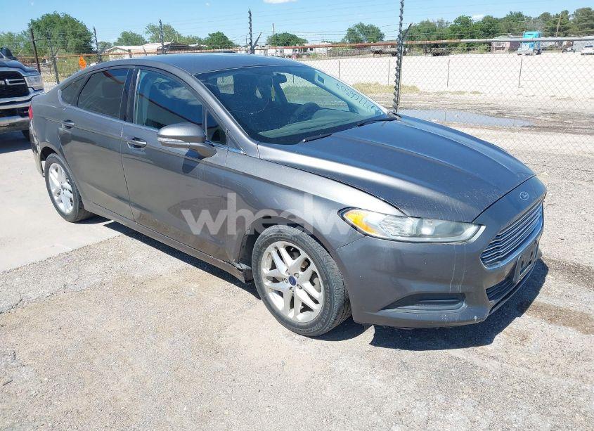 2013 Ford Fusion SE (VIN 3FA6P0HR2DR278659) main photo