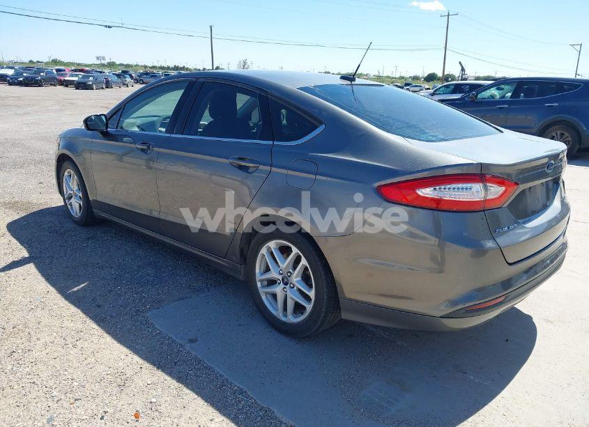 Photo 3 of 2013 Ford Fusion SE (VIN 3FA6P0HR2DR278659)