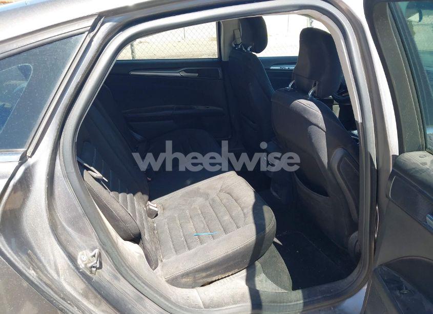 Photo 8 of 2013 Ford Fusion SE (VIN 3FA6P0HR2DR278659)