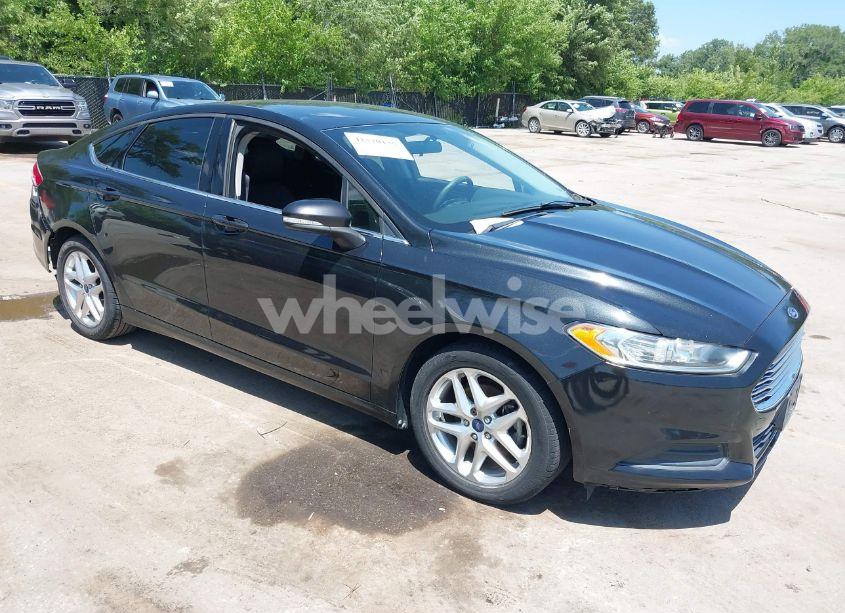 2013 Ford Fusion SE (VIN 3FA6P0HR2DR299284) main photo