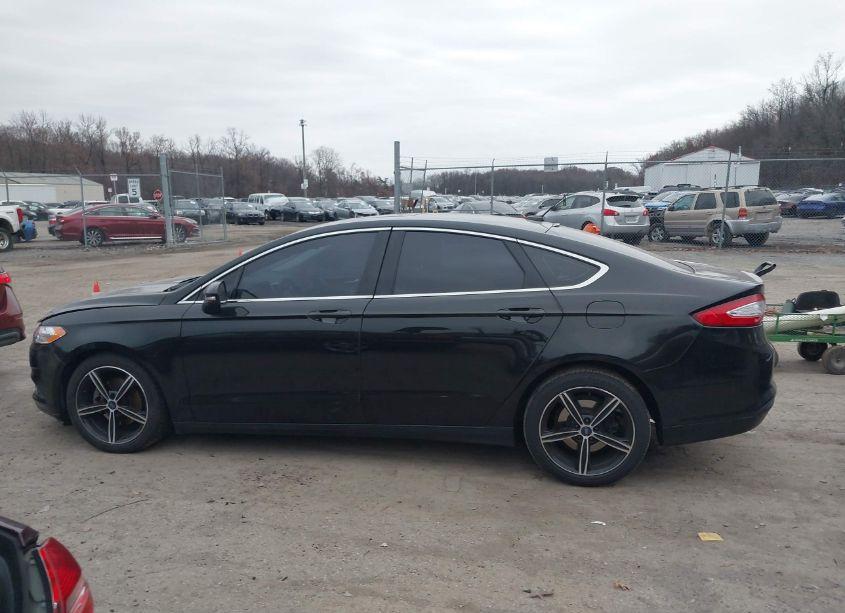 Photo 14 of 2013 Ford Fusion SE (VIN 3FA6P0HR2DR301549)