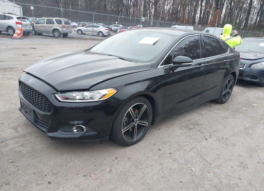 Photo 2 of 2013 Ford Fusion SE (VIN 3FA6P0HR2DR301549)
