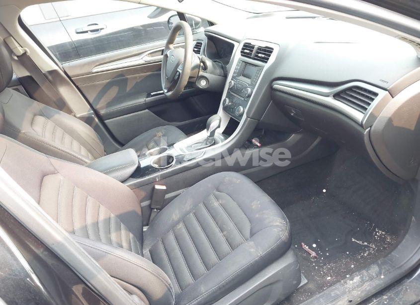 Photo 5 of 2013 Ford Fusion SE (VIN 3FA6P0HR2DR312227)