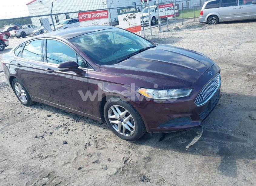 2013 Ford Fusion SE (VIN 3FA6P0HR2DR312390) main photo