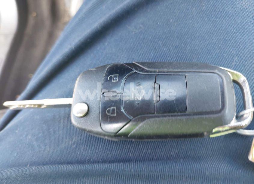 Photo 11 of 2013 Ford Fusion SE (VIN 3FA6P0HR2DR312390)