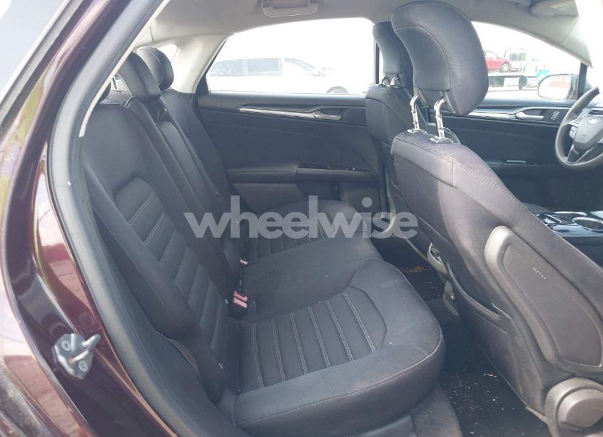 Photo 8 of 2013 Ford Fusion SE (VIN 3FA6P0HR2DR312390)