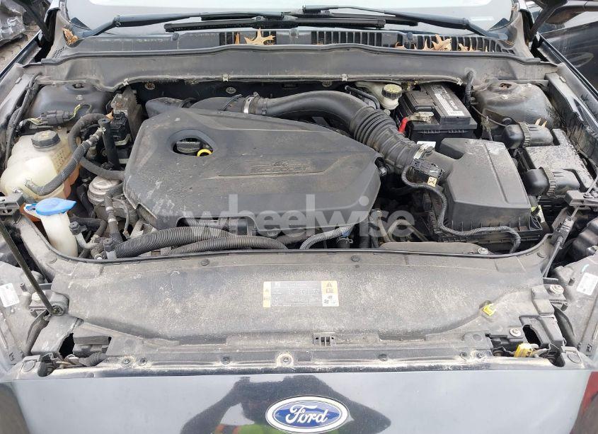 Photo 10 of 2013 Ford Fusion SE (VIN 3FA6P0HR2DR321476)