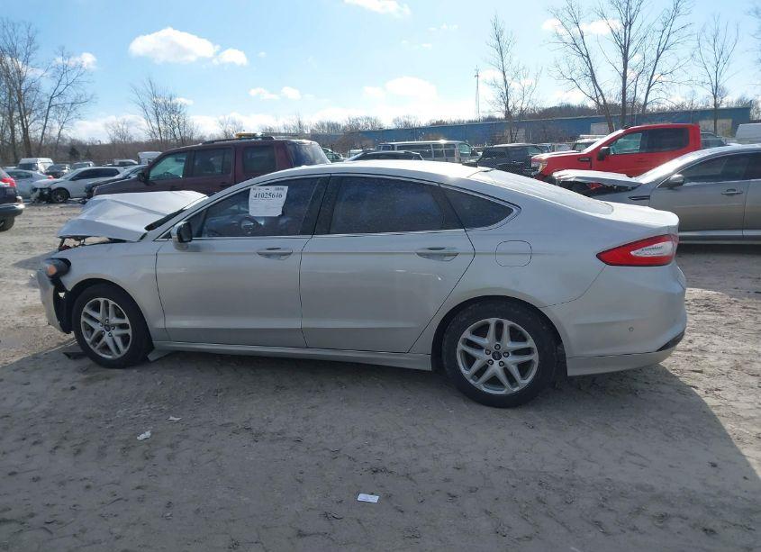 Photo 14 of 2013 Ford Fusion SE (VIN 3FA6P0HR2DR356163)