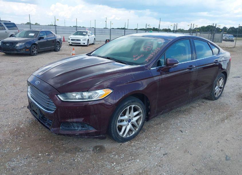 Photo 2 of 2013 Ford Fusion SE (VIN 3FA6P0HR2DR367180)