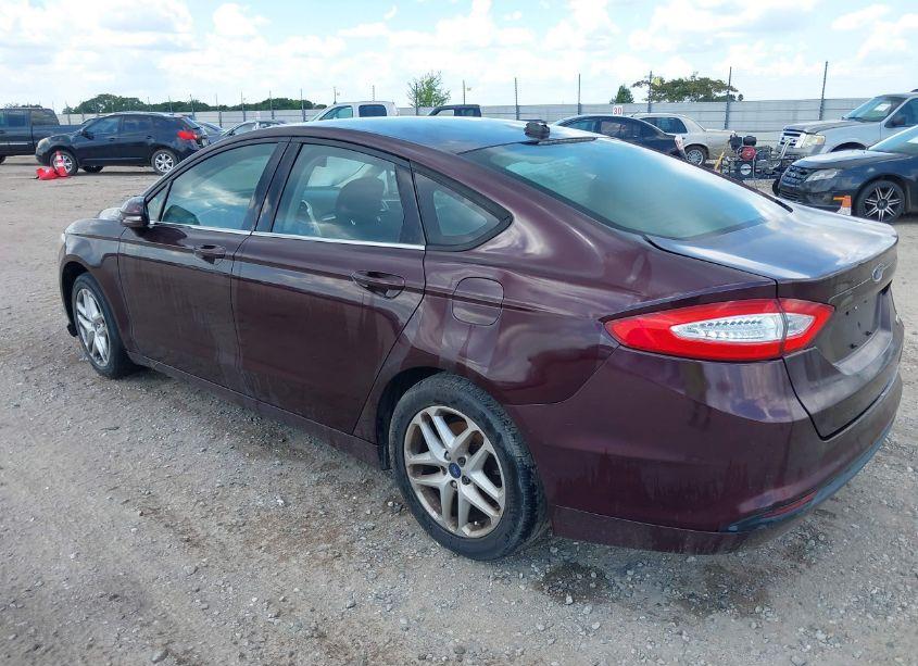 Photo 3 of 2013 Ford Fusion SE (VIN 3FA6P0HR2DR367180)