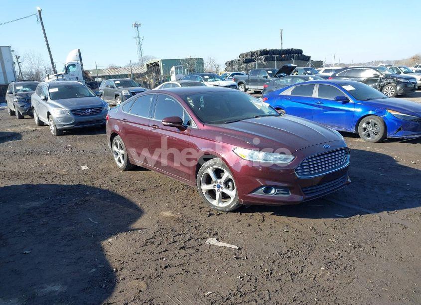 2013 Ford Fusion SE (VIN 3FA6P0HR2DR381676) main photo