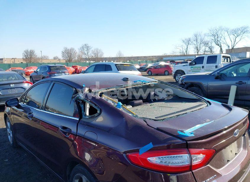 Photo 6 of 2013 Ford Fusion SE (VIN 3FA6P0HR2DR381676)